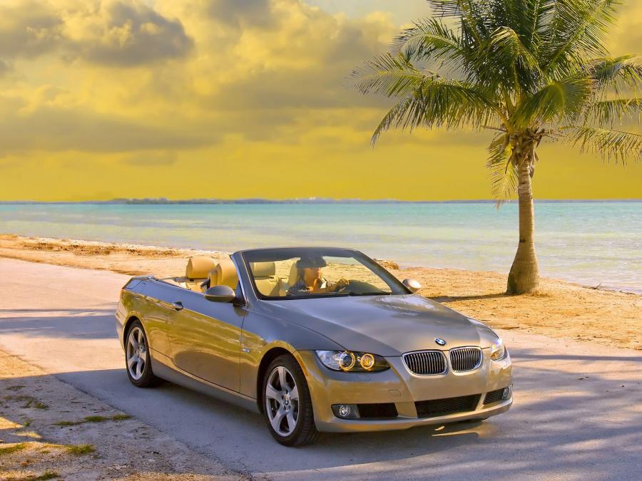  BMW 335i Convertible 2007 года  (US) (фото 8 из 9)